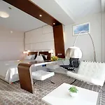 309 W Pieciogwiazdkowym Marine Plaza 20 M Rowery W Cenie Dobruk