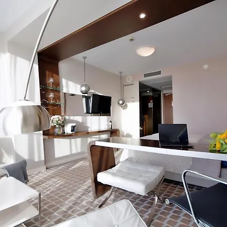 Apartament 309 W Pięciogwiazdkowym Marine 20 M Rowery W Cenie Dobruk