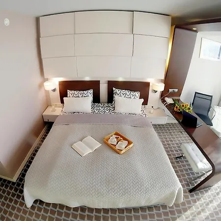 309 W Pięciogwiazdkowym Marine 20 M Rowery W Cenie Dobruk Apartament *