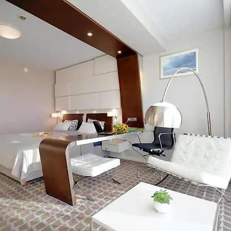 309 W Pieciogwiazdkowym Marine Hotel Plaza 20 M Rowery W Cenie Dobruk Apartamenty